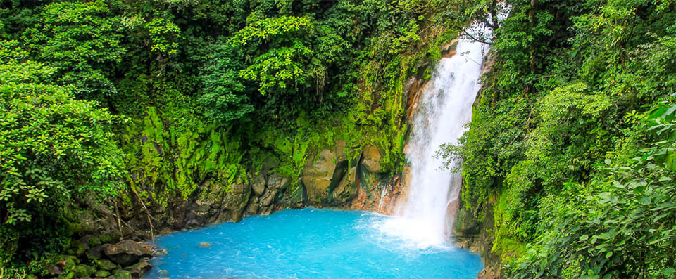 costa-rica-waterfall